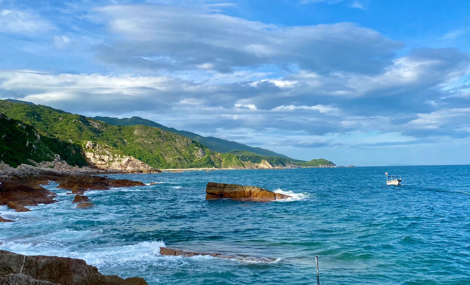 Xichong Beach Tour Xichong Beach Tour